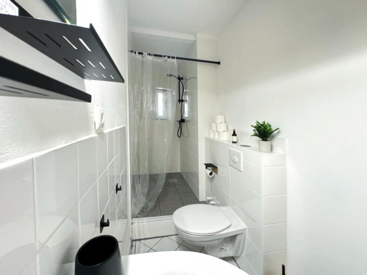 I Spacious Private In Heart Of Appartement *